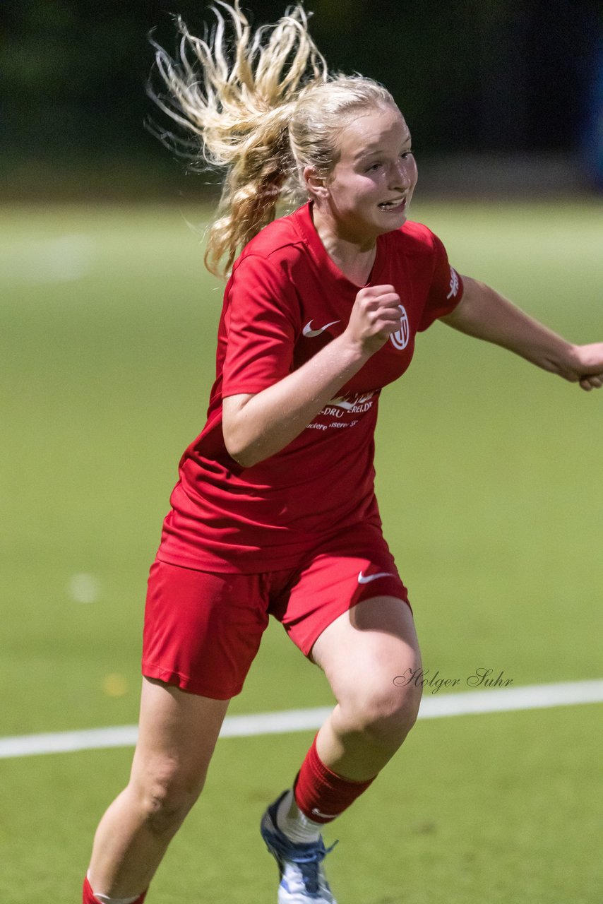 Bild 129 - wBJ Eimsbuettler TV - Hamburger SV : Ergebnis: 1:2